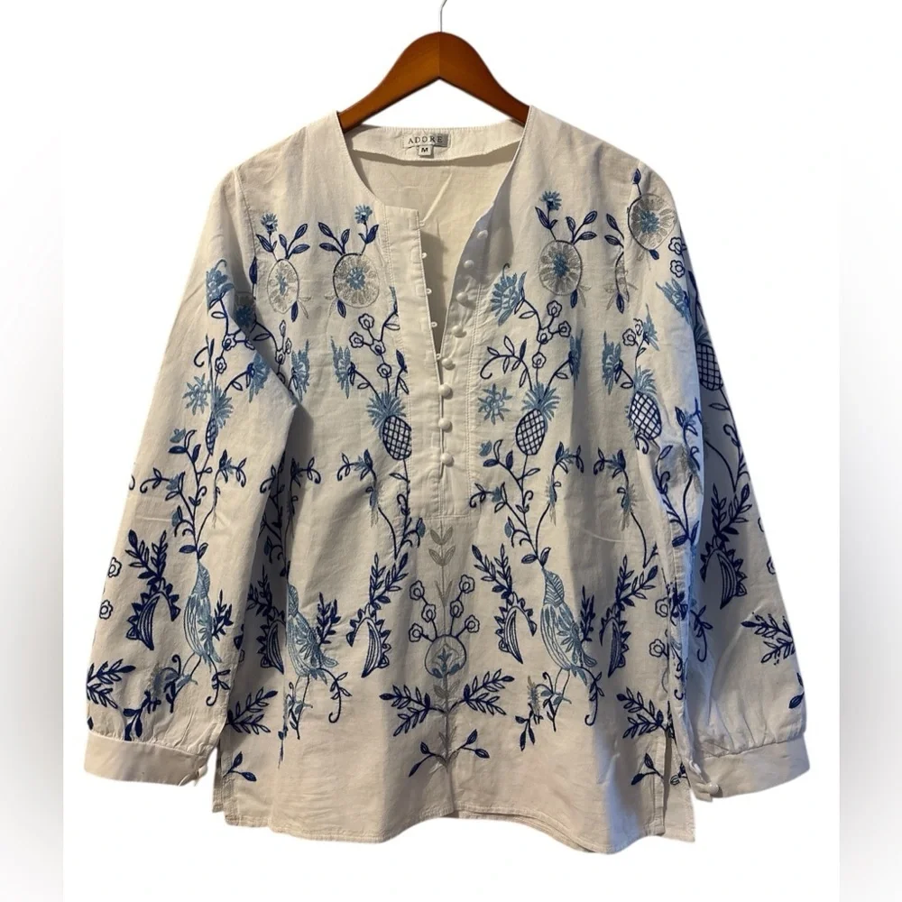 Adore White Fabric Label